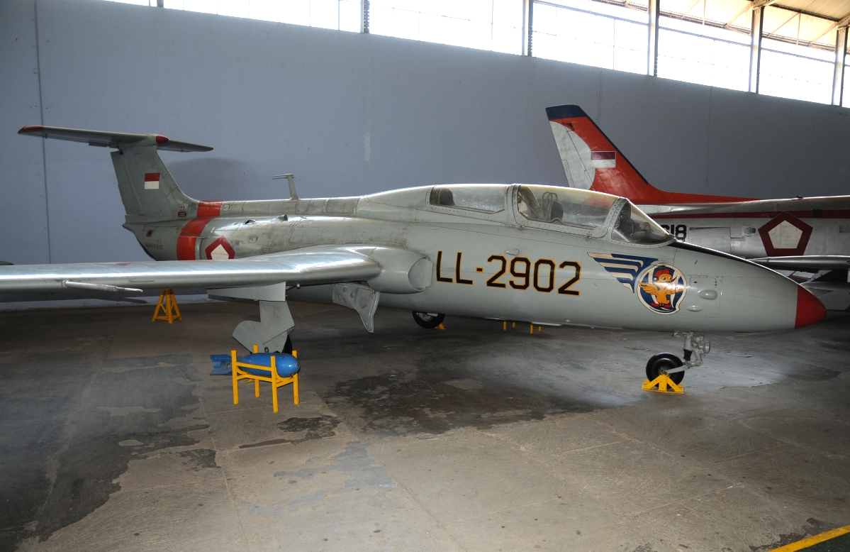 Aero L-29 Delfin LL-2902 Indonesian Air Force