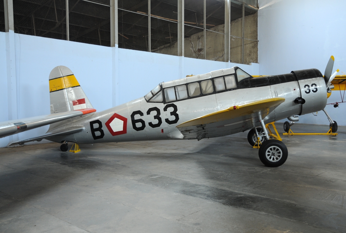 Vultee BT-13A Valiant B-633 Indonesian Air Force