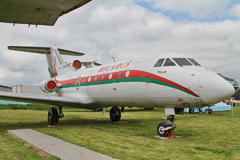 Yakolev Yak-40 EW-88187