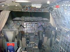 concorde cockpit